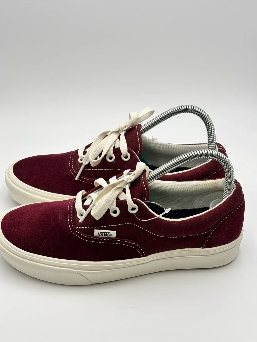 Vans Unisex  Low-Top Sneakers Suede Leather Burgundy  size M6/W 7.5  NEW